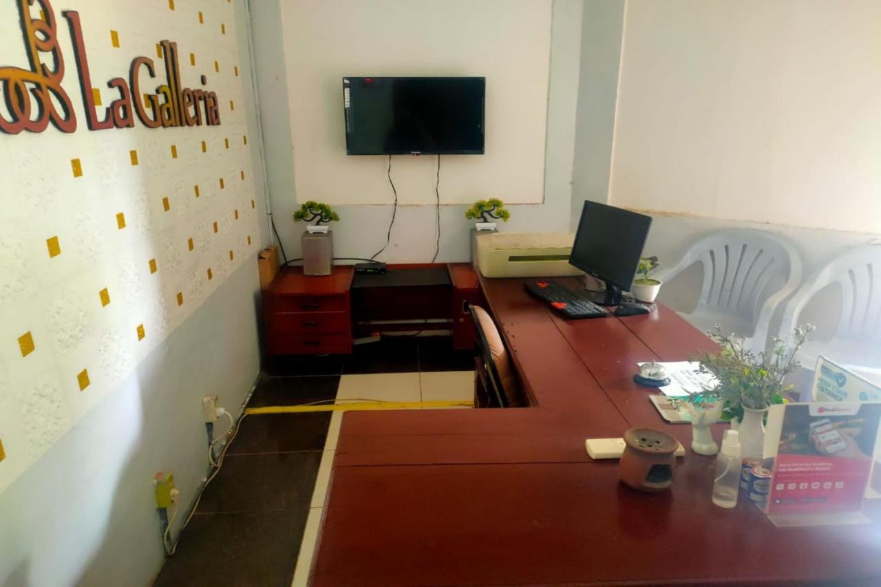 Oyo 91179 Hotel Lagalleria Sumenep المظهر الخارجي الصورة
