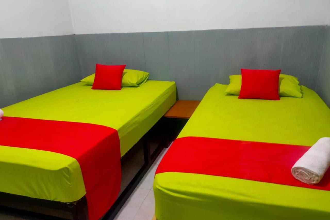 Oyo 91179 Hotel Lagalleria Sumenep المظهر الخارجي الصورة