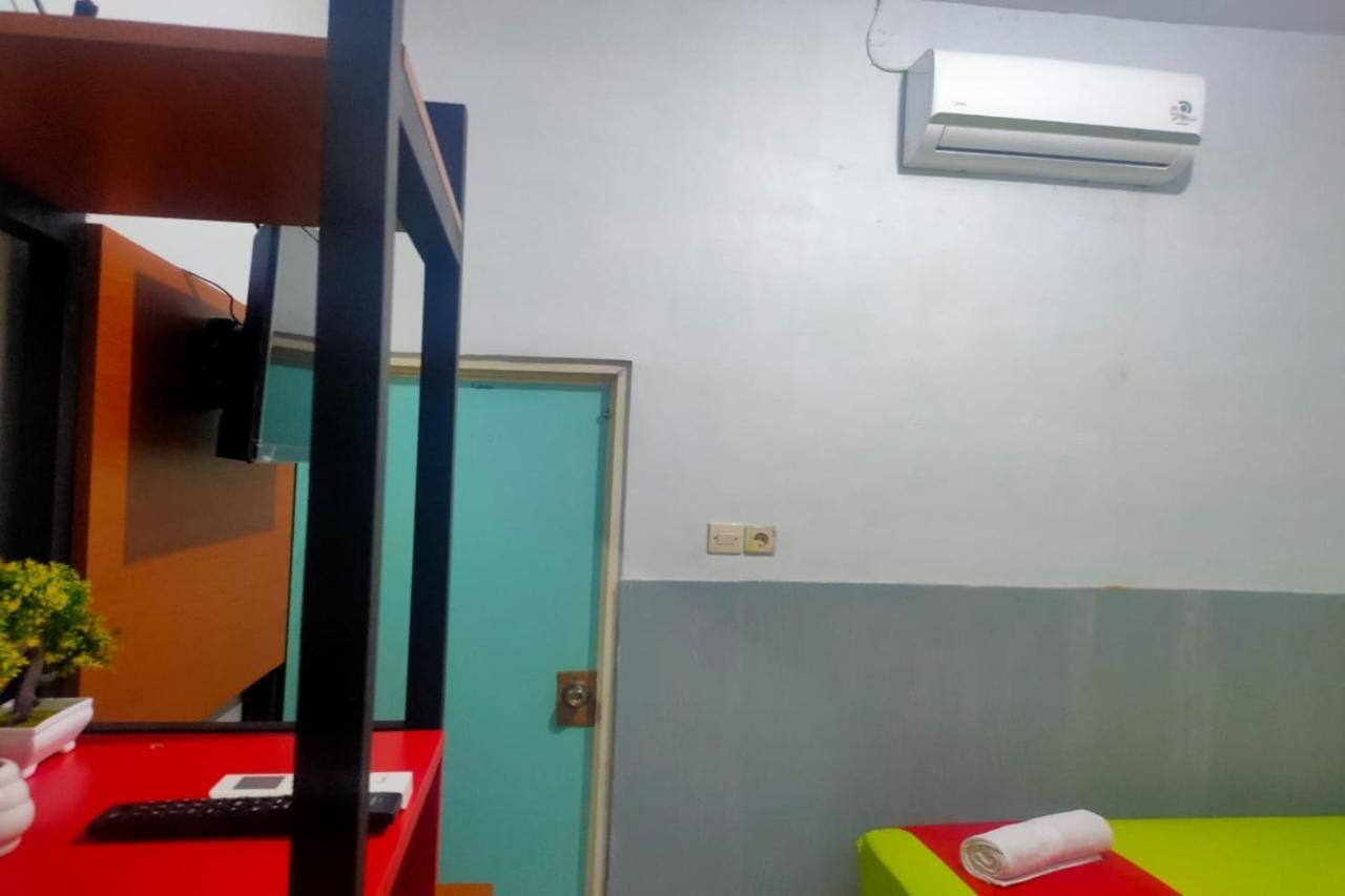 Oyo 91179 Hotel Lagalleria Sumenep المظهر الخارجي الصورة