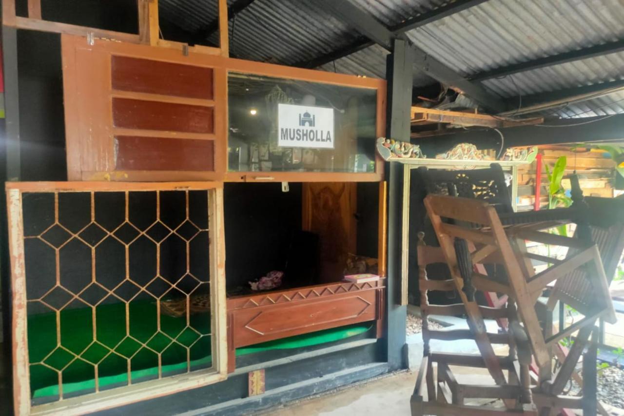 Oyo 91179 Hotel Lagalleria Sumenep المظهر الخارجي الصورة