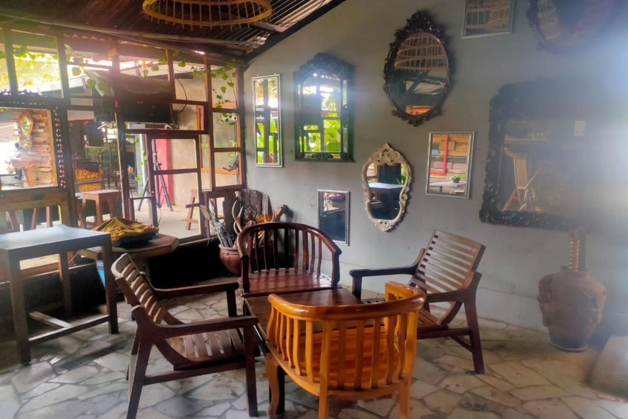 Oyo 91179 Hotel Lagalleria Sumenep المظهر الخارجي الصورة