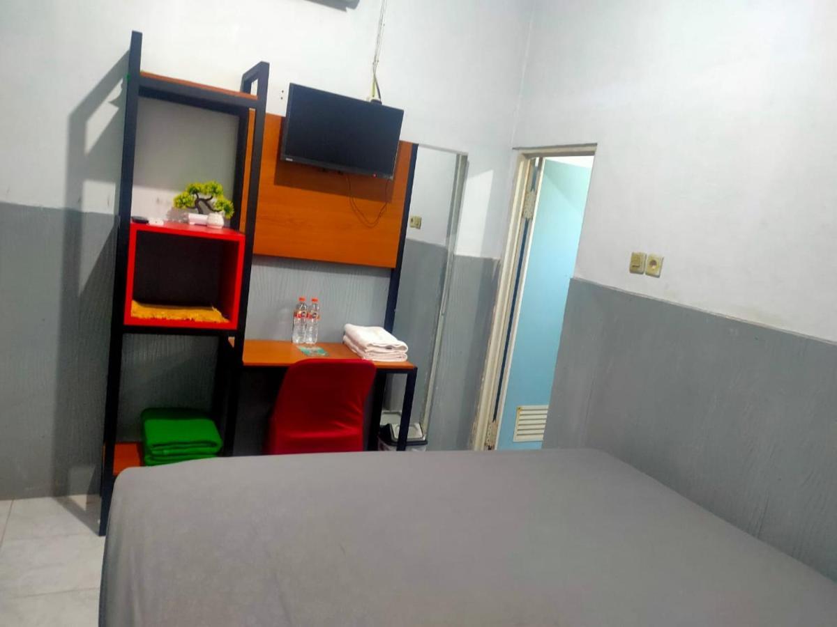 Oyo 91179 Hotel Lagalleria Sumenep المظهر الخارجي الصورة