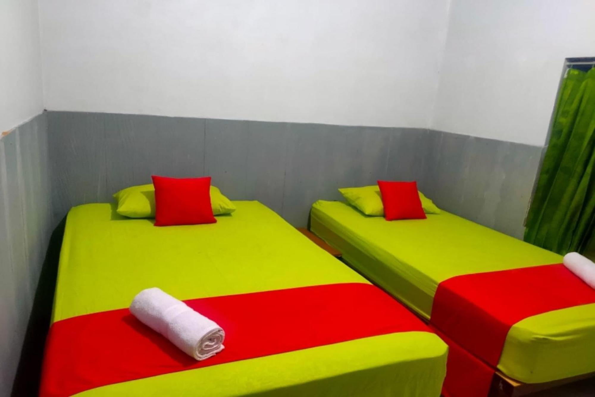 Oyo 91179 Hotel Lagalleria Sumenep المظهر الخارجي الصورة