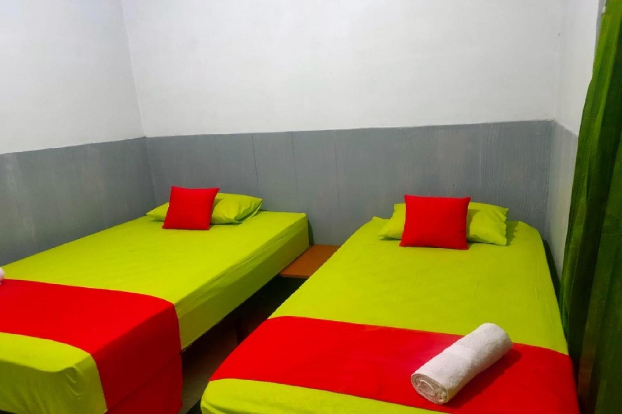 Oyo 91179 Hotel Lagalleria Sumenep المظهر الخارجي الصورة